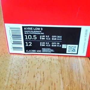 Kyrie low 3 pacific blue/white size 10.5 us